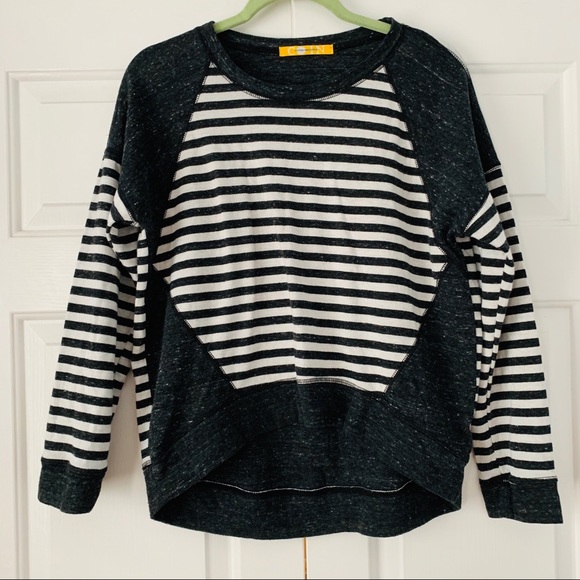 Cotton Innovation Gray/White Long Sleeve SzM - Picture 2 of 6